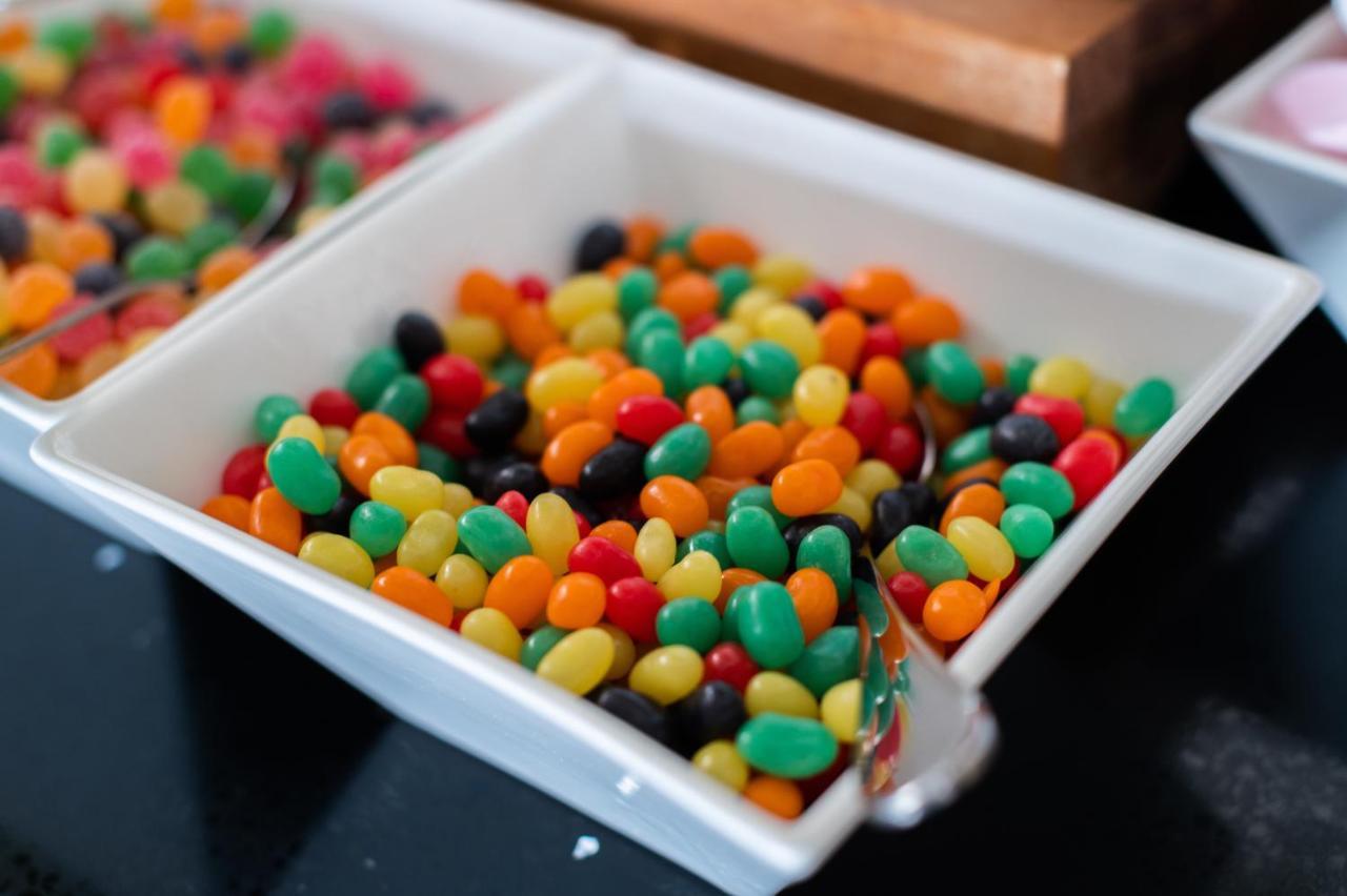 Hotel The Capital Zimbali Ballito Exteriér fotografie Jelly beans