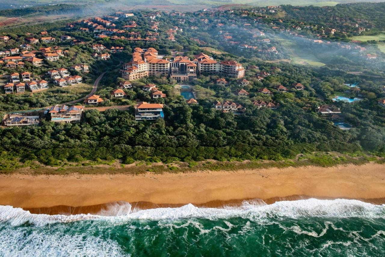 Hotel The Capital Zimbali Ballito Exteriér fotografie Aerial view of the village
