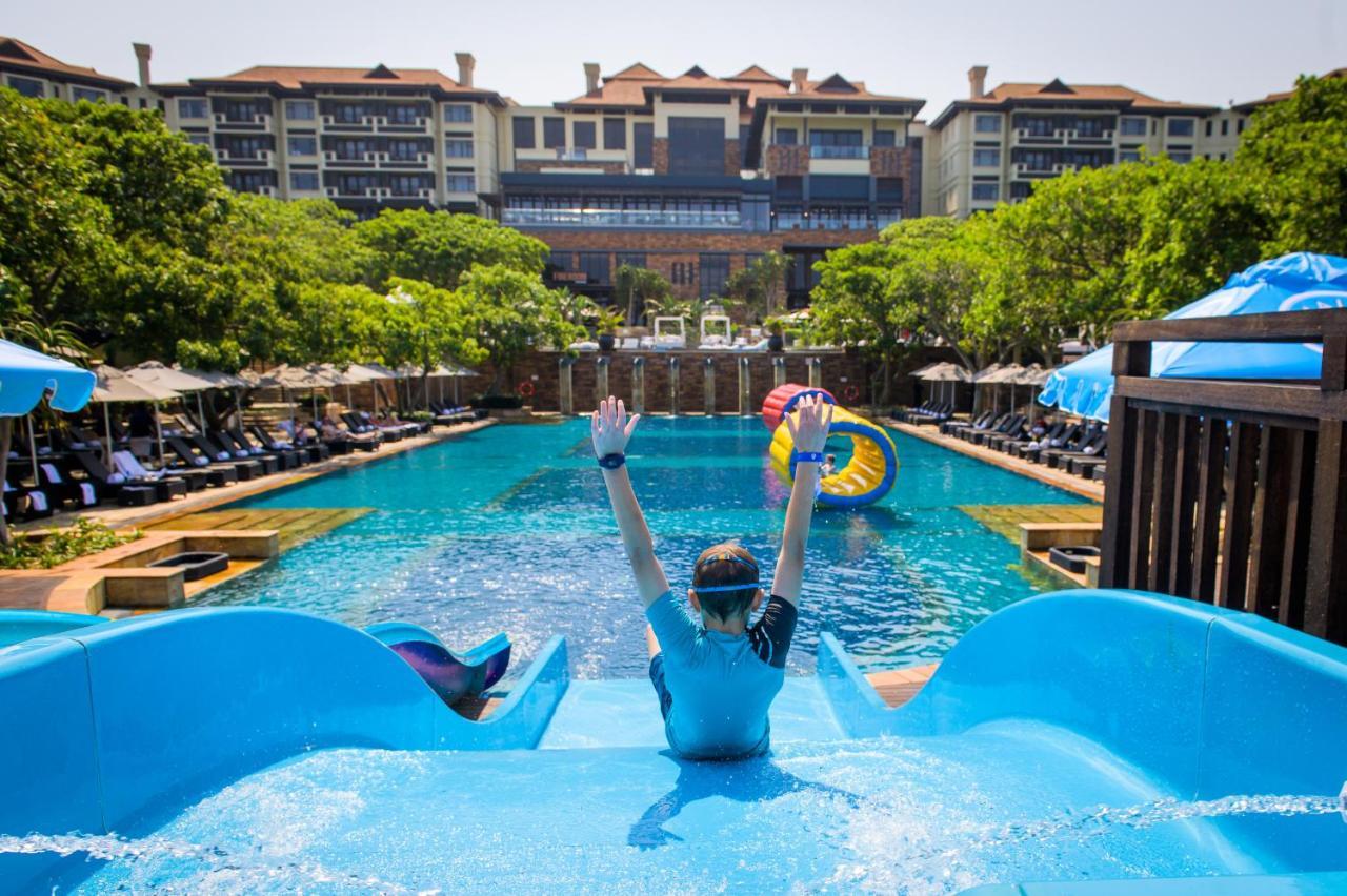 Hotel The Capital Zimbali Ballito Exteriér fotografie Water Park